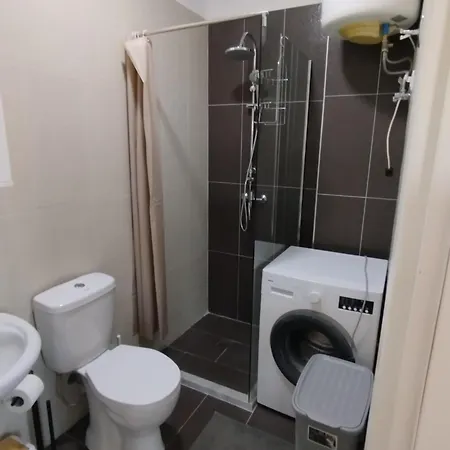 Apartmán U Laguny 404 Shëngjin