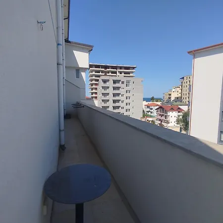 Apartmán U Laguny 404 *